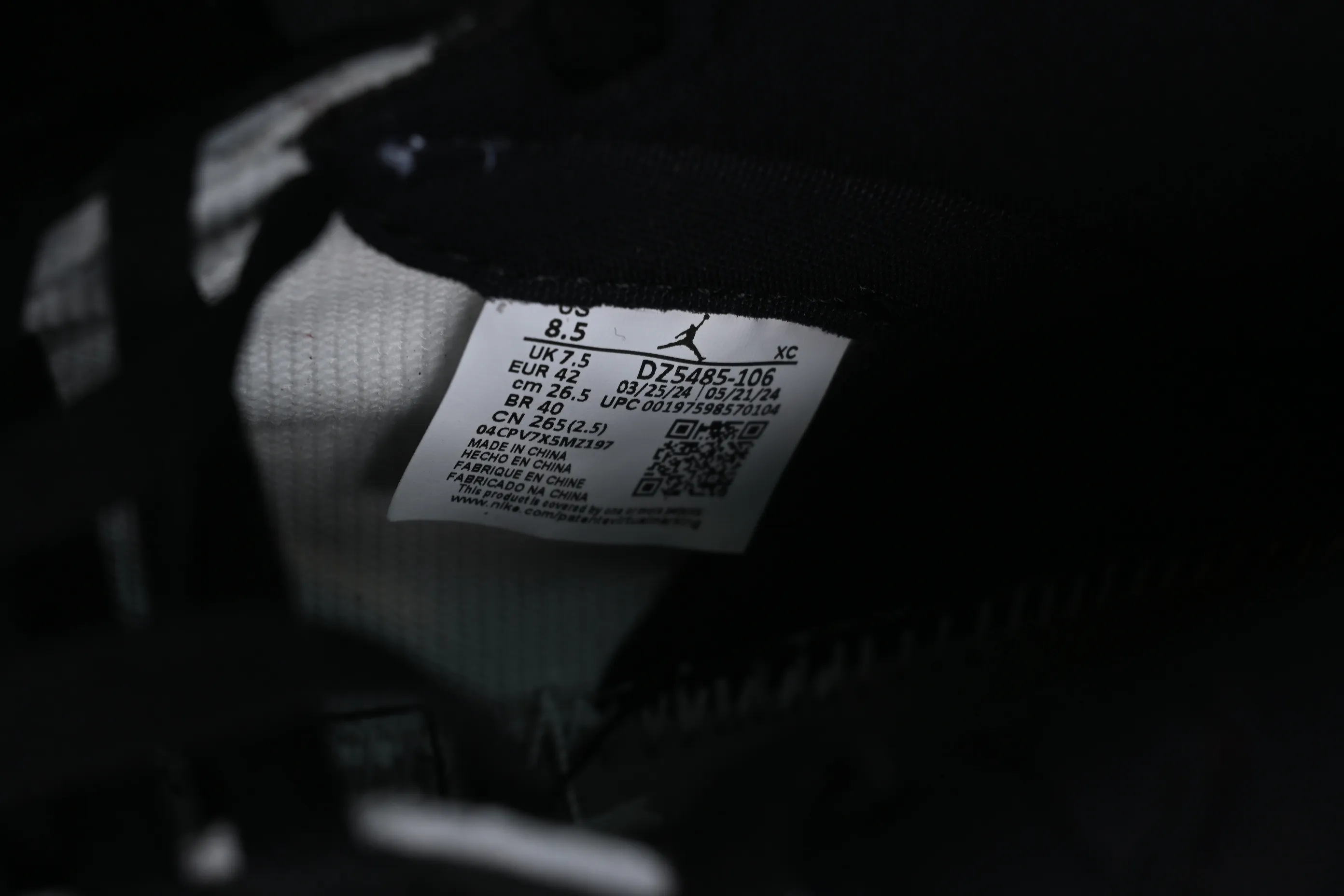 All categories Air Jordan Jordan series basketball shoes Air Jordan 1 High Air Jordan 1 High OG "Black Toe Reimagined" AJ1 Joe 1 new black toe DZ5485-106